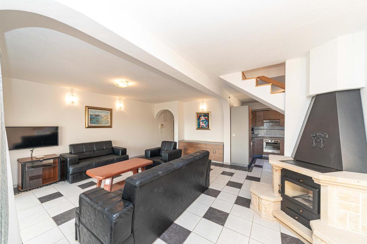 Sea View Apartments Sirena Okrug Gornji Dış mekan fotoğraf